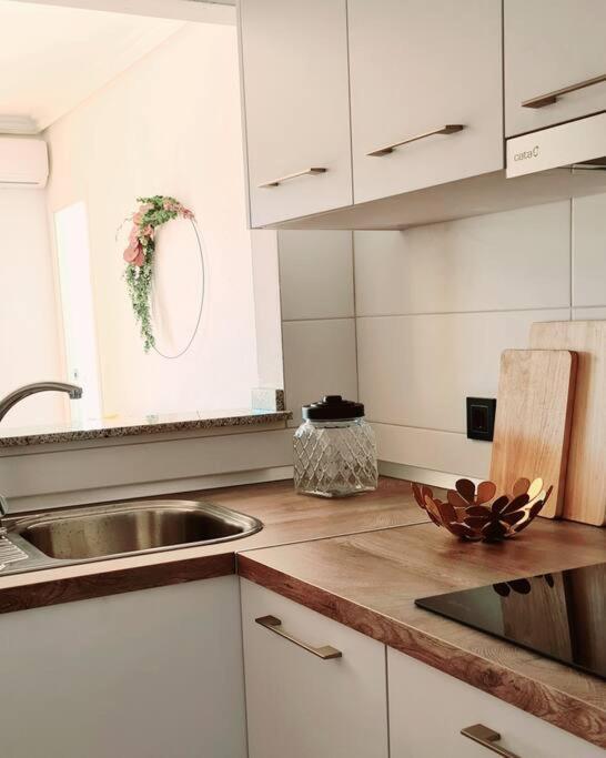 Soleado Apartamento Golf Y A 900 M De La Playa Benalmadena Luaran gambar